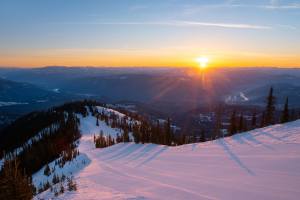 Canada_Red_Mountain3
