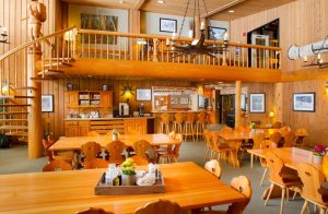 CMHCariboosLodge3
