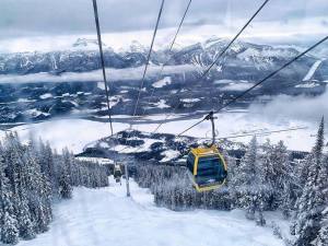 RevelstokeMR4