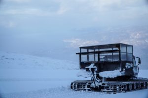 shimamaki-catskiing3