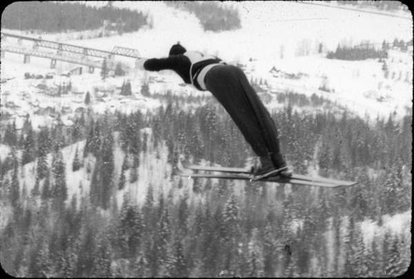 CanadaJumper_on_Nels_Nelson_Hill