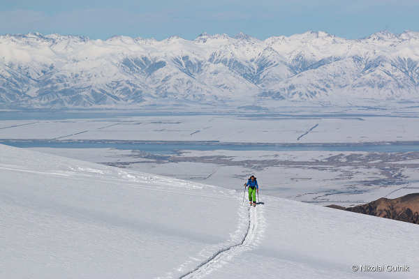 Ski-tour-in-the-central-part-of-Terskey-Ala-Too-Range-Tien-Shan-Travel-Kyrgyzstan-6