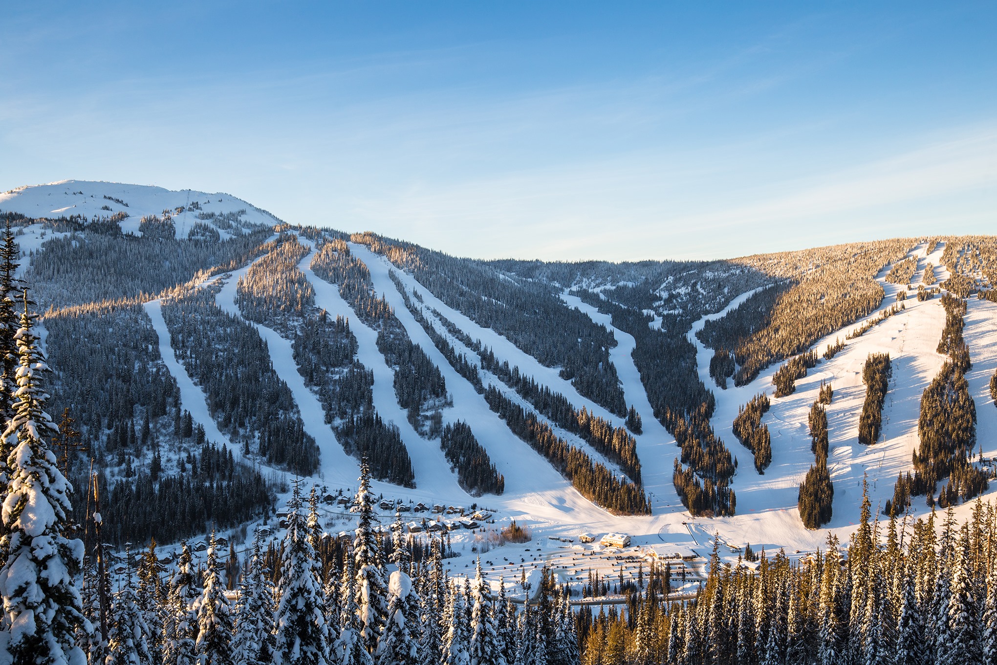 CanadaSunPeakResort2