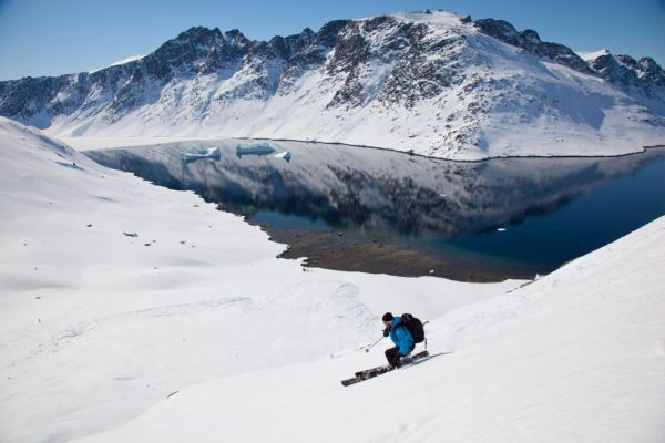 img_element_11_greenland-heliskiing