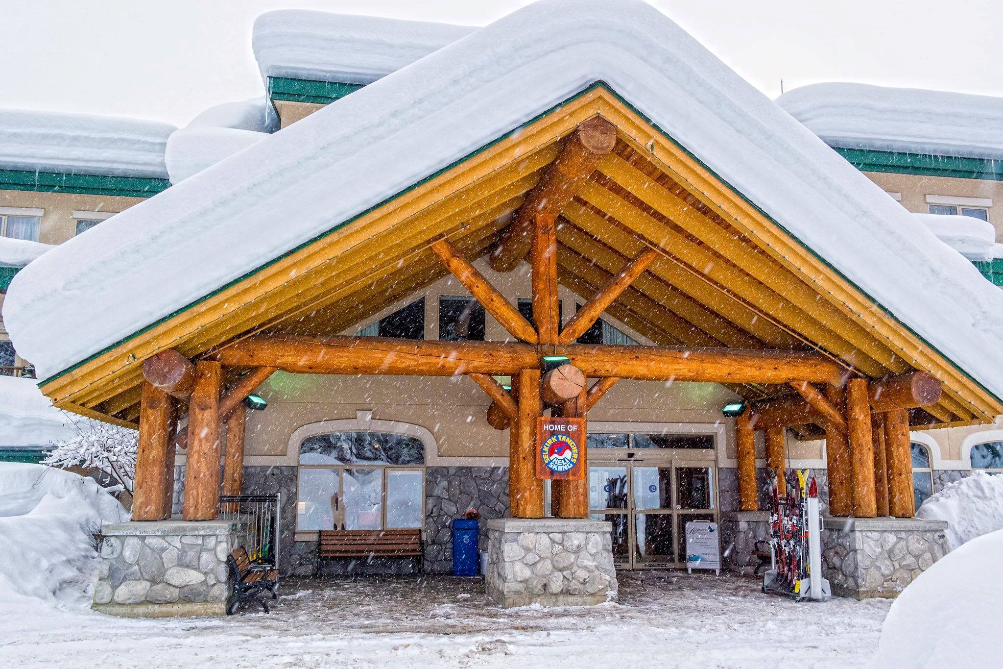RevelstokeCoastHillcrest8