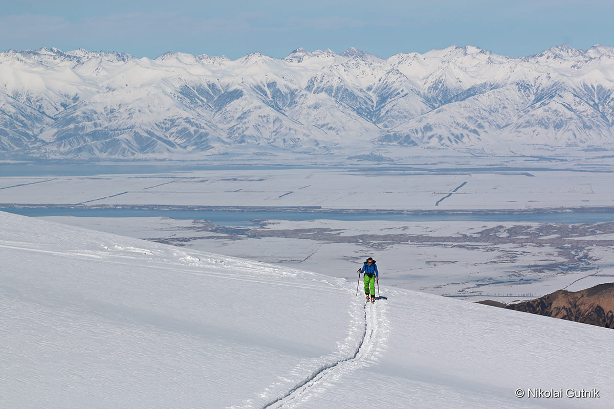 Ski-tour-in-the-central-part-of-Terskey-Ala-Too-Range-Tien-Shan-Travel-Kyrgyzstan-6