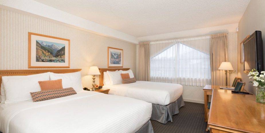 Whistler-Listel-Deluxe-Room-Two-Queen-Beds